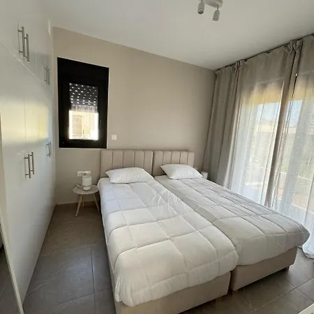 Luxe Benedenwoning Nula 아파트
