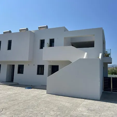 Apartment Luxe Benedenwoning Nula *