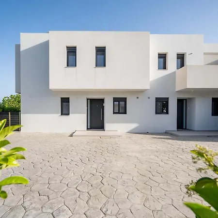 Luxe Benedenwoning Nula 아파트