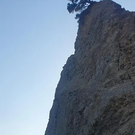 Luxe Benedenwoning Nula Kos-stad