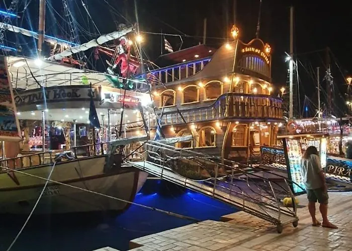 Luxe Benedenwoning Nula Apartment